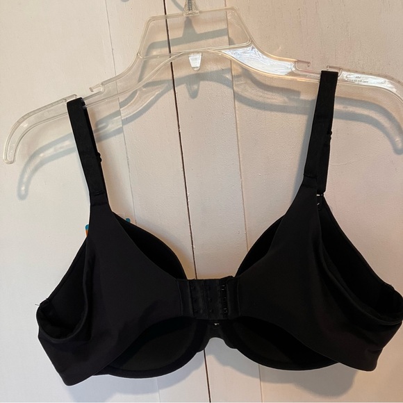 Warner's Black Full Coverage Back Smoother Cloud 9 Underwire Bra, 38C - Picture 2 of 11